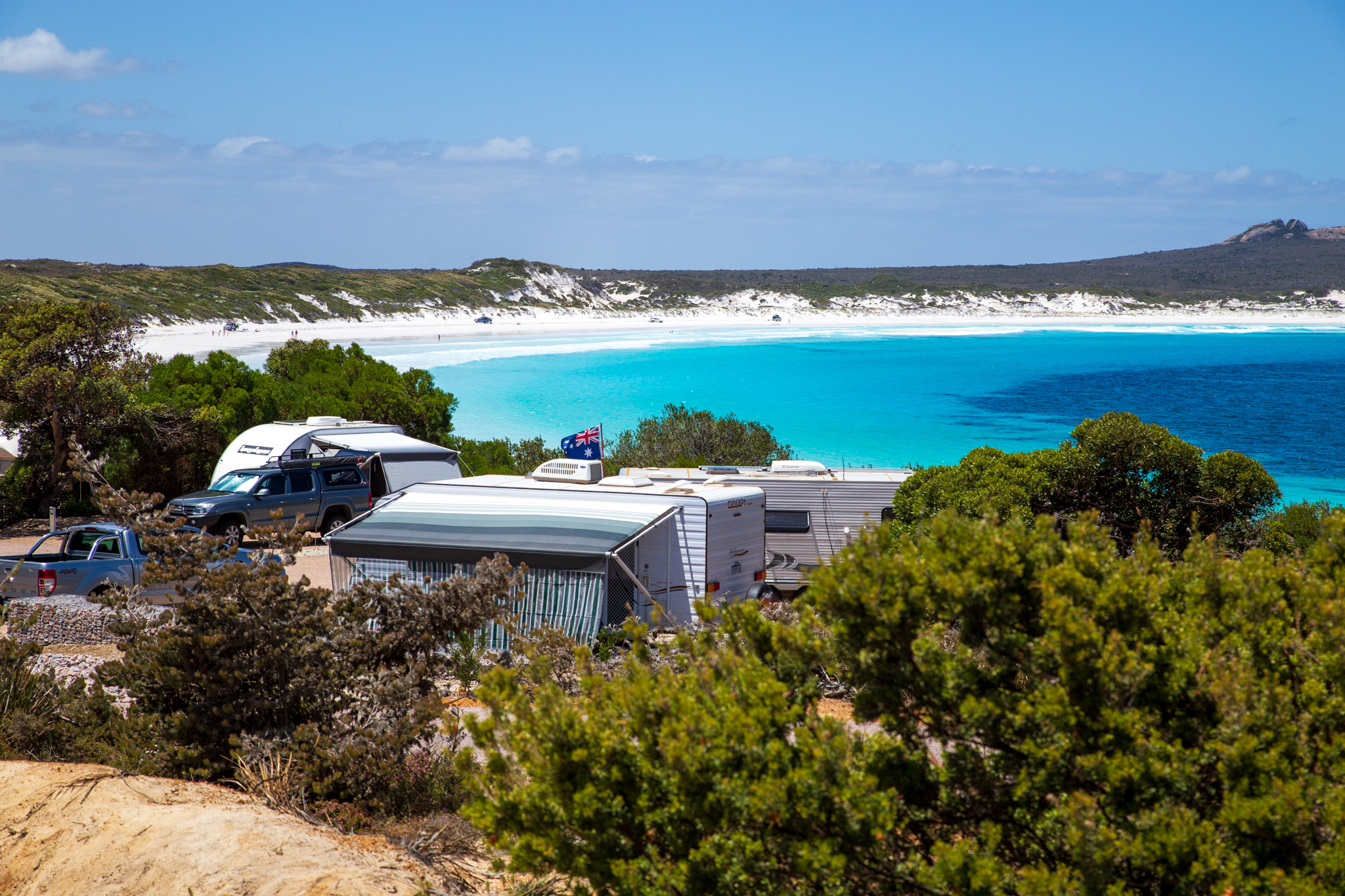 Campingplatz am weissen Strand der Lucky Bay, Esperance, Western Australia